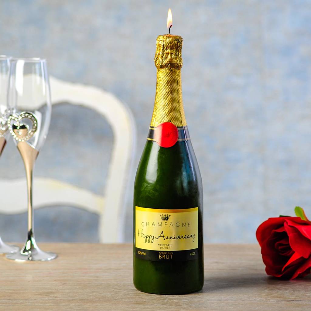 Set Of Two Luxury His And Hers Kissing Decanters By Dibor