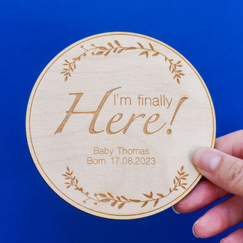 Baby Announcement Plaque I'm Finally Here Photo Prop, 3 of 5