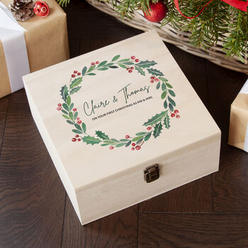 Personalised Couple's Wreath Christmas Eve Box, 2 of 12