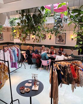 Your Clothes Revival, 4 of 5