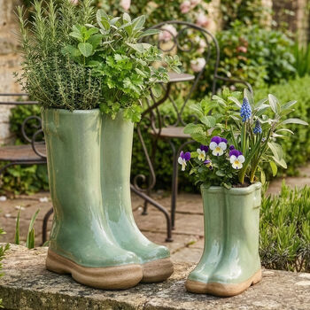 Green Heart Shaped Personalised Welly Boot Planter Gift, 3 of 5