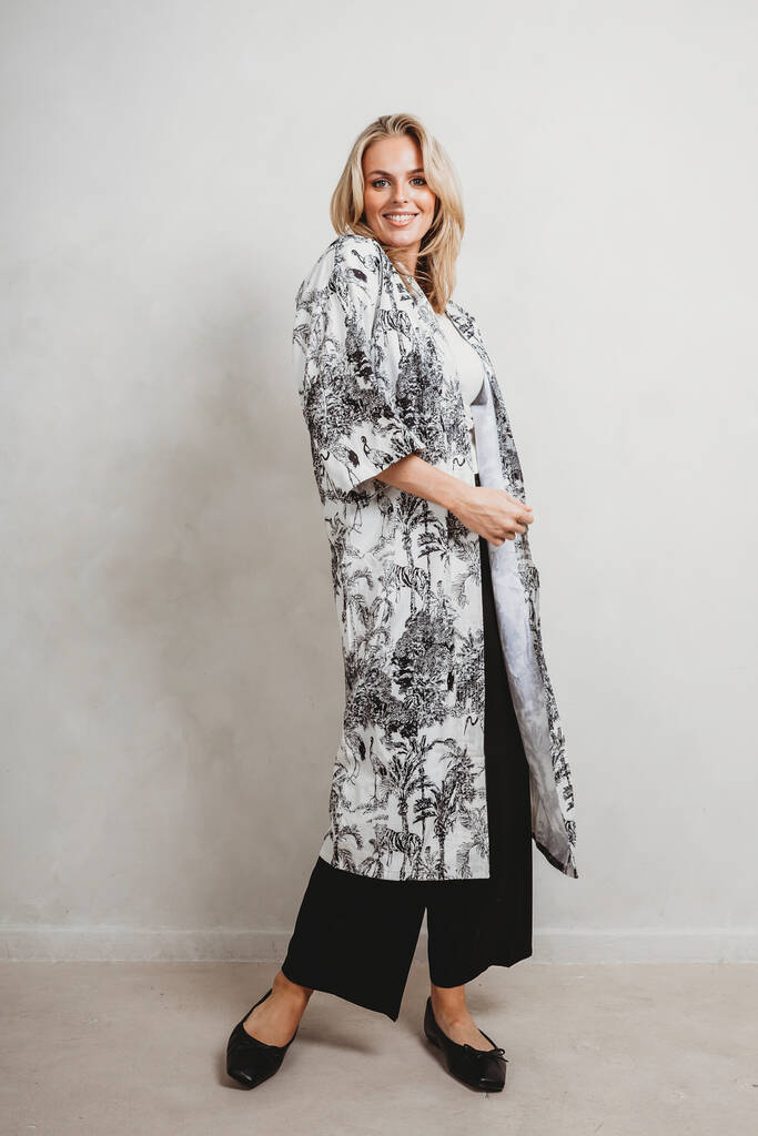 Serendipty Kimono Long Black White Crane