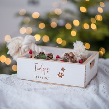 Personalised Pet Christmas Eve Treat Box, 2 of 3