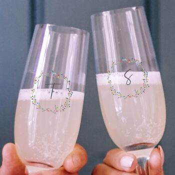 Personalised Pair Of Heart Wreath Champagne Glasses, 2 of 3