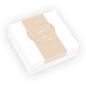 Mother's Day Flower Bracelet Luxury Flower Box, 3 of 3