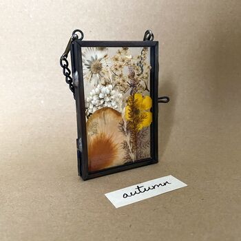 Mini Pressed Flower Frame – Autumn Edition, 3 of 3