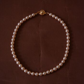 Vintage 1960s Classic Faux Pearl Necklace, 5 of 6