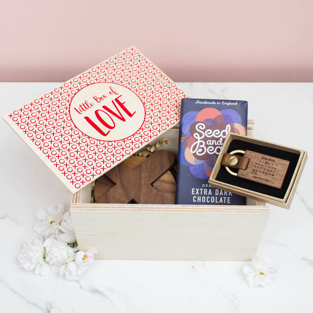 valentines wood gift hamper girlfriend or wife by create gift love