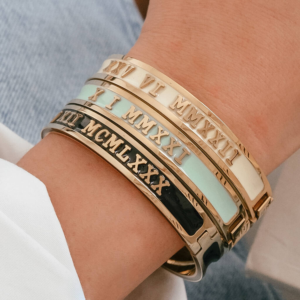 JoycuFF Gifts for Girlfriend Boyfriend Anniversary Couples Bracelets 100  Languages I Love You Bracelet Birthday Gift for Husband Wife Wedding Happy  Anniversary - Yahoo Shopping