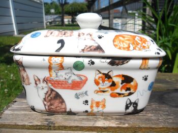 Lidded Butterdish In Cats And Kittens Design, 4 of 7
