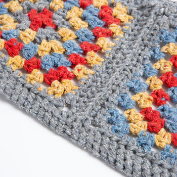 Granny Annie Squares Crochet Kit, 3 of 11