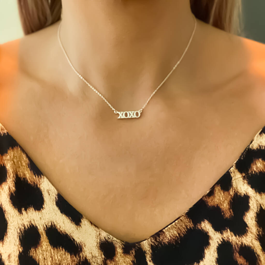 Xoxo gold chain Clearance