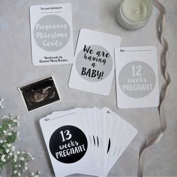 Monochrome Pregnancy Milestone Cards, 3 of 7