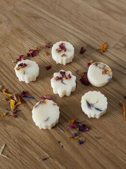 Blackberry And Bay Wax Melts, 2 of 2