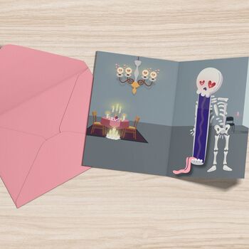 'Jaw Drop' Screaming, Shaking, Light Up Funny Valentine Card, 6 of 11