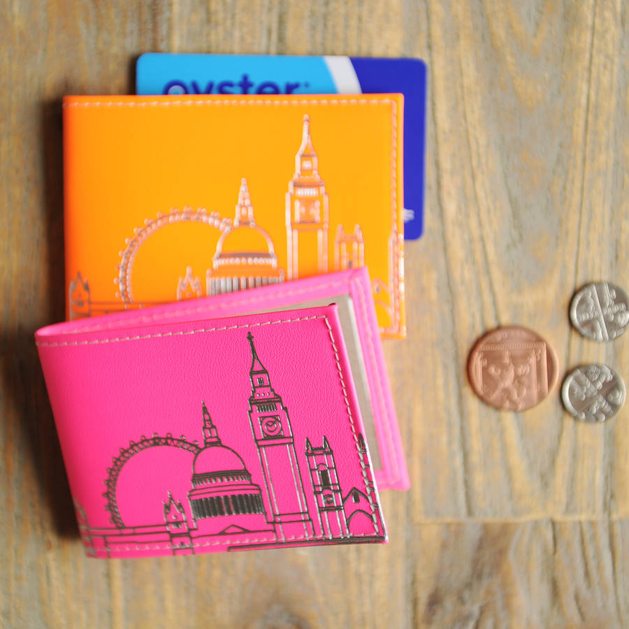 green card holder travel to london