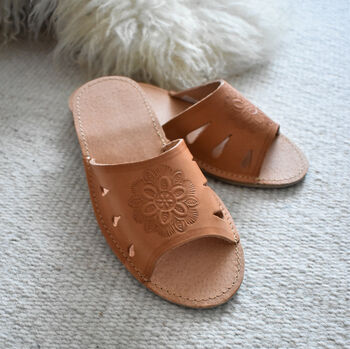 Leather Open Toe Women's Slippers/ Homiee Studio, 4 of 5
