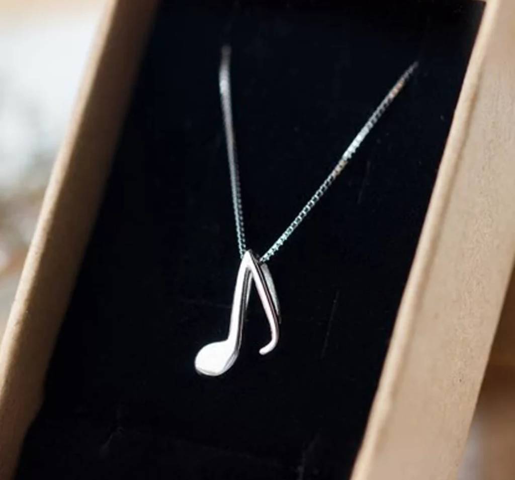 Ideal Gift B.catcher Musical  Note Necklace Bnib Stunning! Amazon Price £17.99 