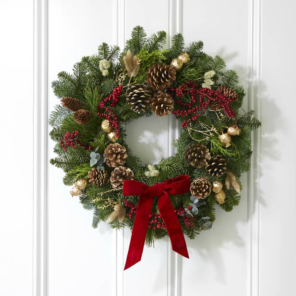 Traditional Christmas Luxury Fresh Wreath By Bloom & Wild ...