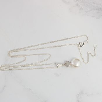 Mama Et Moi White Pearl Pendants With Heart, 7 of 12