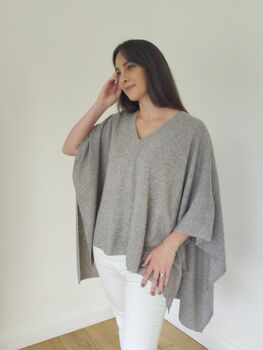 Pure Cashmere Women V Neck Poncho One Size, 2 of 12