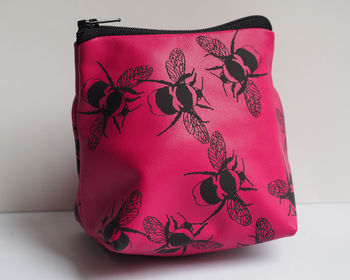 Bee Leather Pouch Purse, 3 of 7