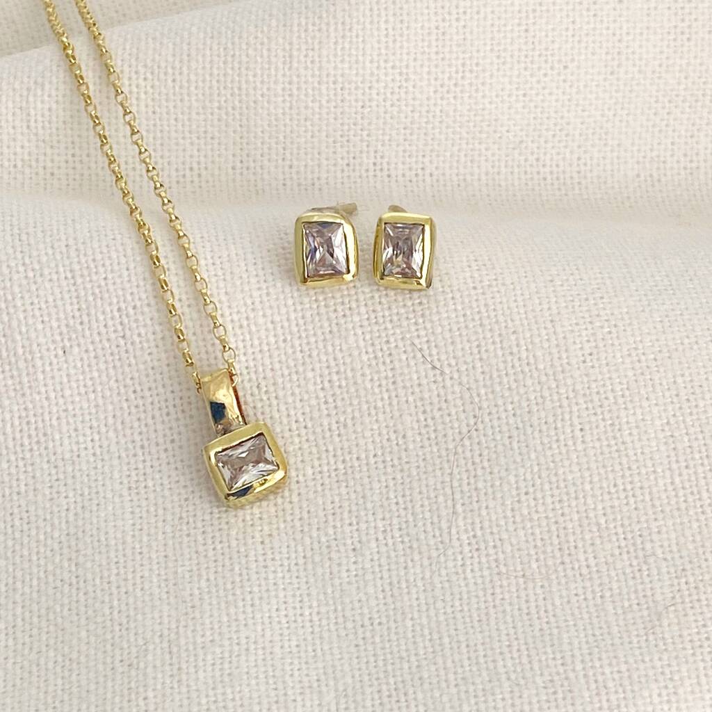 Baguette deals solitaire necklace