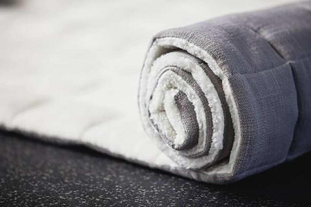 Yin Yoga Mattress W/Fur, Grey By CollardManson