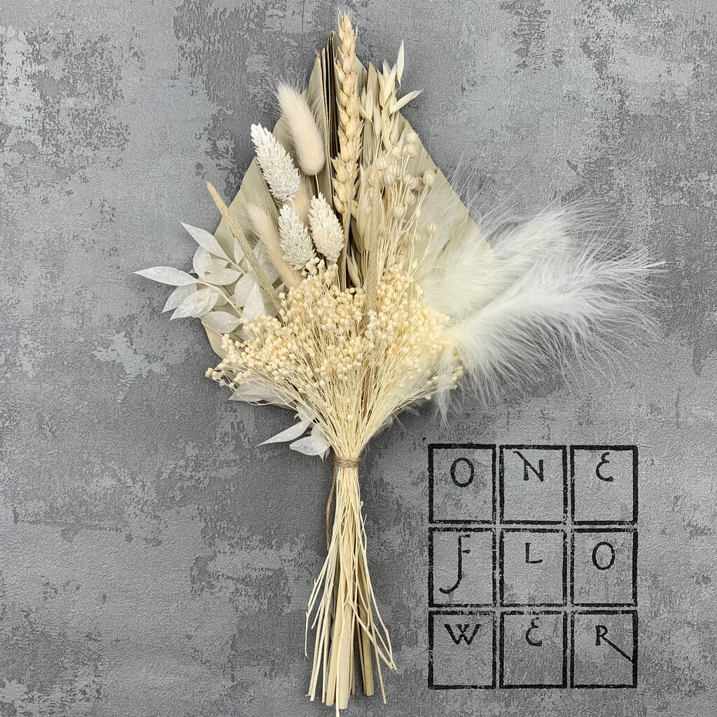 Big Palm Spear White Dried Flower Bouquet, 1 of 4