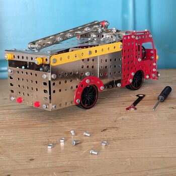 Make Your Own Fire Engine Metal Construction Set, 3 of 8