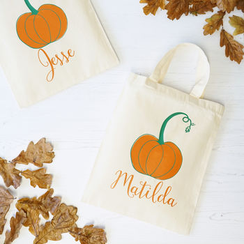 Personalised Pumpkin Halloween Trick Or Treat Bag, 2 of 4