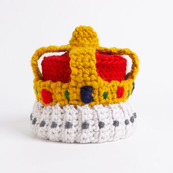 Coronation Crown Easy Crochet Kit, 5 of 8