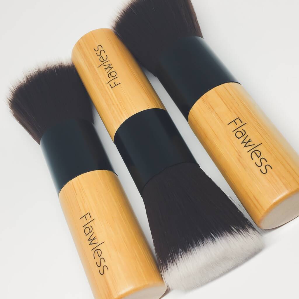 Flawless Buffing Foundation Brush By Flawless