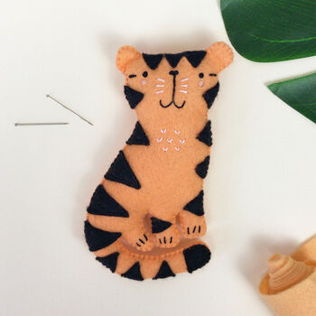 Theo The Tiger Felt Sewing Kit, 2 of 9