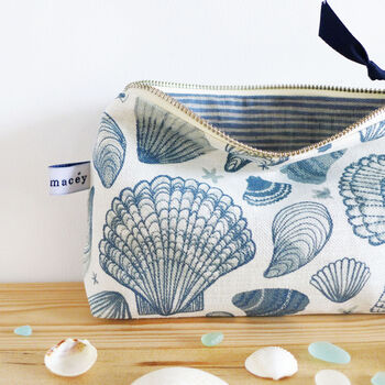 Seashells Mid Pouch, 2 of 5