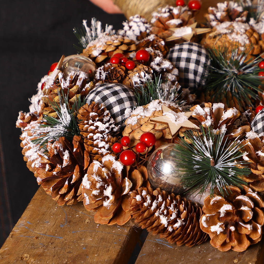 Gingham Glory Wreath Candle Holder Centerpiece By Dibor