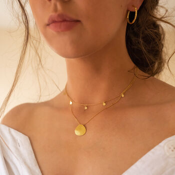 Dainty 18 K Gold Shell Ocean Clam Necklace, 3 of 8