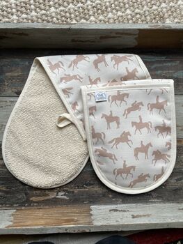 Giddy Up Taupe Cotton Linen Double Oven Gloves, 4 of 4