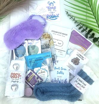 Ultimate Cosy Night In Winter Warm Pamper Hamper, 9 of 9