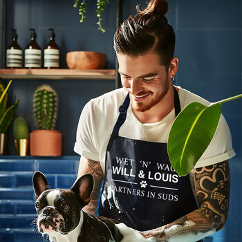 Wet 'N' Wag Apron: Dog Lover's Must Have Gift, 2 of 12