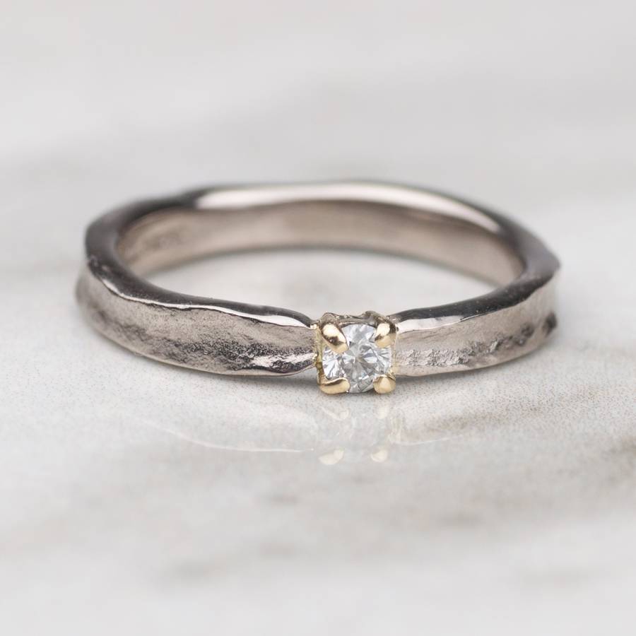 Engagement interesting ring advise to wear for summer in 2019 Engagement interesting ring advise dress for summer in 2019