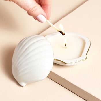 Seashell Cocoa Butter And Vanilla Candle, 2 of 4