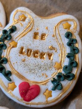 Hand Iced Personalised Be Lucky Horseshoe Biscuit Gift, 5 of 5