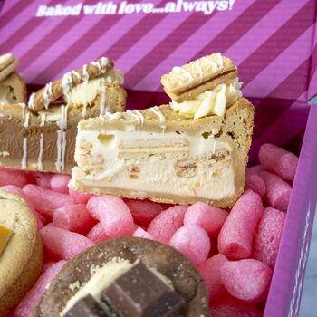 The Biscuit Deluxe Cookie And Cookie Pie Gift Box, 4 of 11