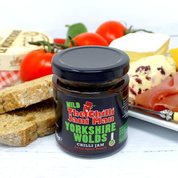 'Disappointing Christmas' Personalised Chilli Jam, 3 of 7