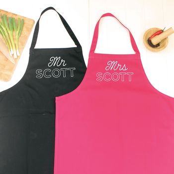 Mr And Mrs Personalised Apron Set Retro Style, 4 of 10