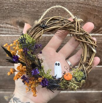 Mini Halloween Dried Flower Wreath, 4 of 4