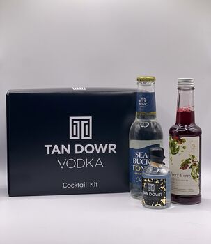 The Cornish Hedgerow Cocktail Kit 'New Improved Recipe', 2 of 4
