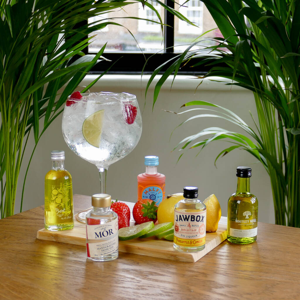 The Five Fruity Gins Tasting Gift Set, 1 of 4