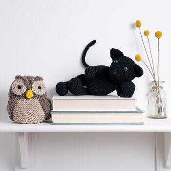 Merlin Cat Easy Crochet Kit, 2 of 10